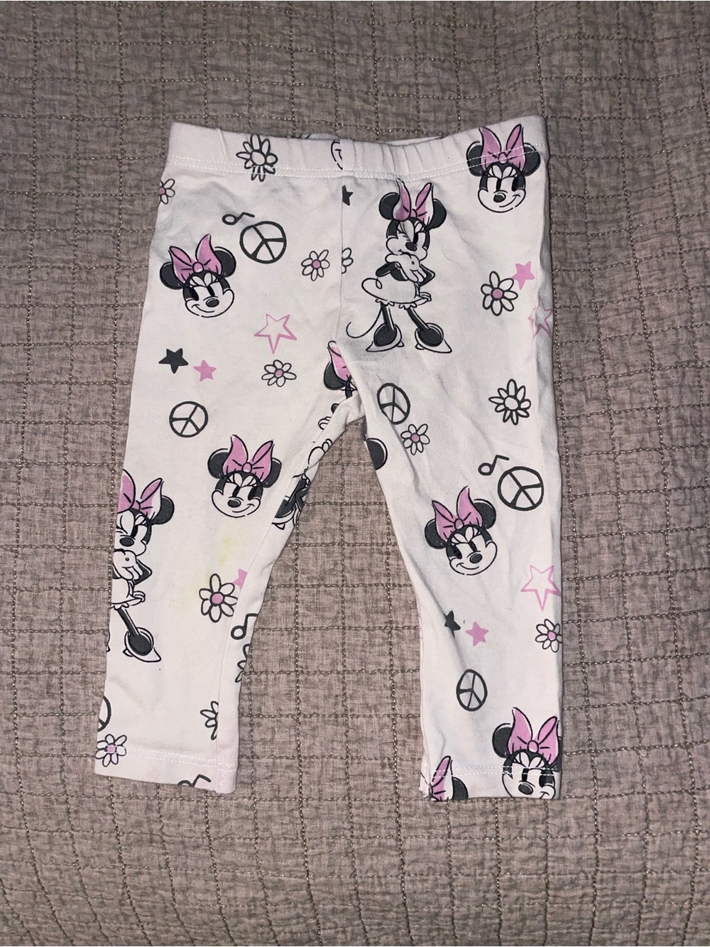 Disney Minnie Mouse White & Pink Girls' Leggings